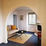 Casa Do Arco *